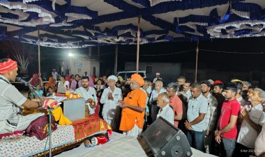डूडसी में नौ दिवसीय श्रीराम कथा के अंतिम दिन श्रद्धालुओं की उमड़ी भारी भीड़