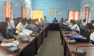 कृषि विभाग की योजनाओं की समीक्षा, अधिकारी बोले-मिट्टी के नमूने संग्रहित करने का उचित समय