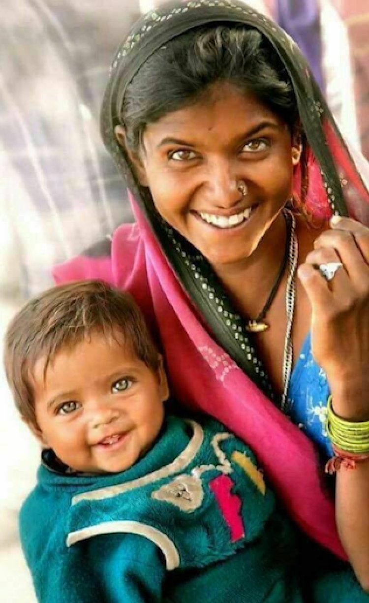 मदर्स डे विशेष : मां के आंचल में बसी एक पूरी दुनिया