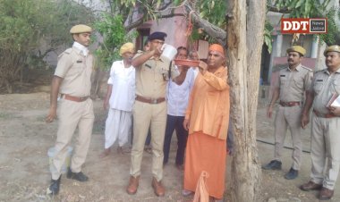 जालोर एसपी ने सांथू आश्रम में लगाए परिंडे, बोले - पक्षियों को पानी पिलाना पुण्य का काम