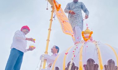 जागनाथ मंदिर के 13 वें वार्षिकोत्सव पर चढ़ाई अमर ध्वजा