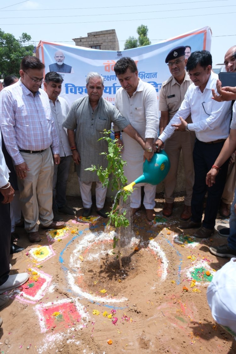 विकसित राजस्थान के निर्माण में स्वच्छ पर्यावरण की महत्वपूर्ण भूमिका- प्रभारी मंत्री