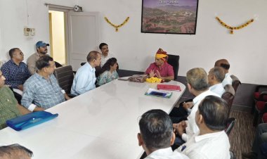 मुख्य सचेतक जोगेश्वर गर्ग ने सीडीईओ कार्यालय में वीसी कक्ष का किया शुभारंभ