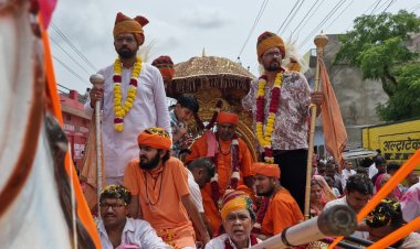 पीर गंगानाथ महाराज के चातुर्मास शोभायात्रा में उमड़े भक्त, सिरे मंदिर धाम पर लगा रहा तांता