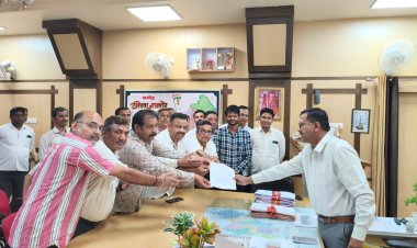 पदौन्नति सहित विभिन्न मांगों को लेकर मंत्रालयिक कर्मचारी संगठन ने ज्ञापन दिया