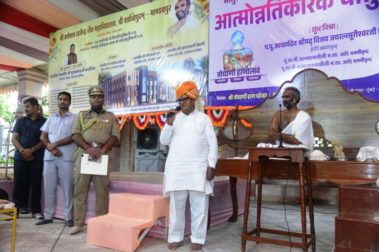 पंजाब के राज्यपाल गुलाबचन्द कटारिया ने भाण्डवपुर में जयरत्नसरीश्वर का आशीर्वाद लेकर रखी महाविद्यालय की नींव