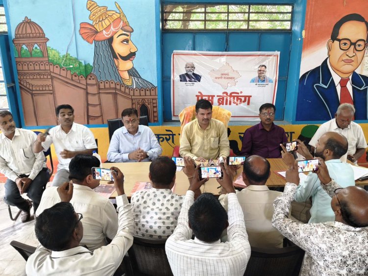 पौधे लगाने के साथ उनकी सार-सम्भाल की जिम्मेदारी भी सौंपी - राजपुरोहित