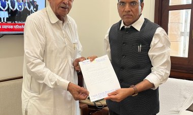 अत्याधुनिक स्टेडियम एवं हॉस्टल का निर्माण कराने को लेकर सांसद ने खेल मंत्री मनसुख मांडविया के सामने रखी मांग