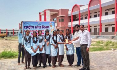 राष्ट्रीय खेल दिवस पर नरसाणा में कबड्डी, 100 मीटर रेस व रस्साकशी प्रतियोगिताओं का हुआ आयोजन