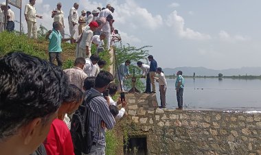 आहोर विधायक राजपुरोहित ने चवरछा बांध के फाटक खुलवाए
