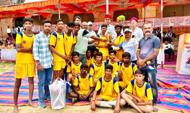 जिला स्तरीय हॉकी प्रतियोगिता के चार वर्गों में मांडोली स्कूल की टीम रही विजेता 