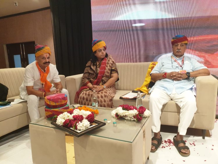 लोकतंत्र को मजबूत बनाए रखने के लिए मीडिया की भूमिका अहम - गजसिंह