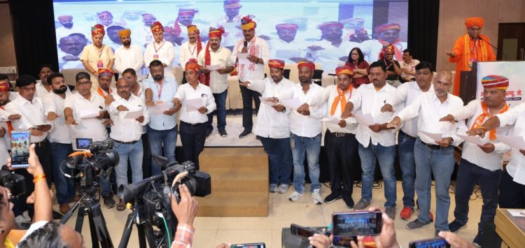 आईएफडब्ल्यूजे के राष्ट्रीय अधिवेशन में देश भर के पत्रकारों की आवाज और बुलंद करने का लिया संकल्प
