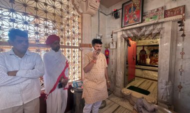 रामा गांव के सुभद्रा माता मंदिर में चोरी की घटना पर विधायक ने किया मौका मुआयना