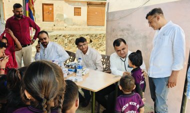 भगवान बिरसा मुंडा 150वी जयंती के उपलक्ष में चिकित्सा एवं स्वास्थ्य विभाग द्वारा झुग्गी झोपड़ियों एवं कच्ची बस्तियों में विशेष स्वास्थ्य शिविरों का आयोजन