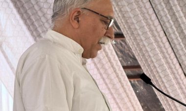 संविधान के 75 वर्ष : आत्ममंथन और आत्मावलोकन का अवसर - अरुण कुमार