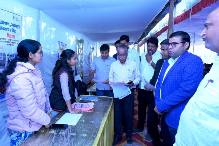 एक दिवसीय रोजगार सहायता एवं करियर काउन्सलिंग शिविर में 72 आशार्थियों का प्राथमिक चयन कर किया गया लाभांवित