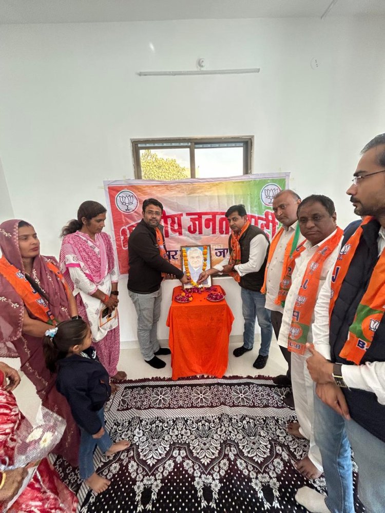 सकारात्मक भाव से जन सेवा का संकल्प ही सुशासन- जोगेश्वर गर्ग