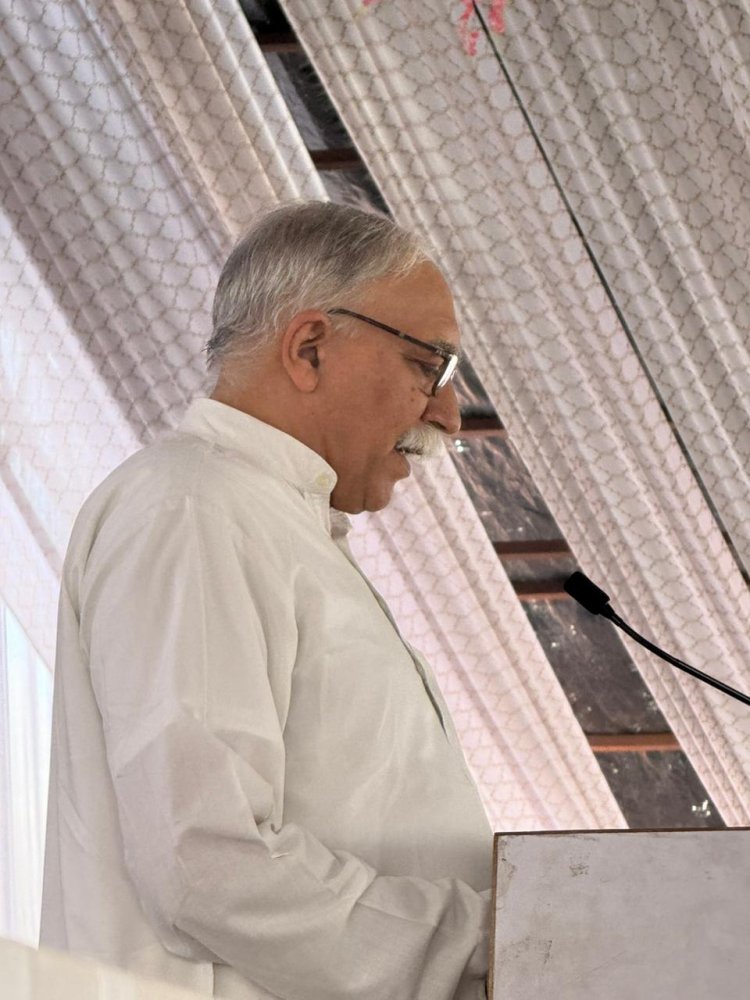 संविधान के 75 वर्ष : आत्ममंथन और आत्मावलोकन का अवसर - अरुण कुमार