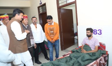 बागरा में आयोजित दस दिवसीय निःशुल्क आयुर्वेद शल्य चिकित्सा शिविर में रोगियों का हो रहा उपचार