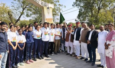 रन फॉर स्वदेशी अभियान के तहत संकल्प दौड़ का किया आयोजन