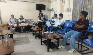 मुख्य सचेतक जोगेश्वर गर्ग की उपस्थिति में महाविद्यालय विकास समिति की बैठक सम्पन्न