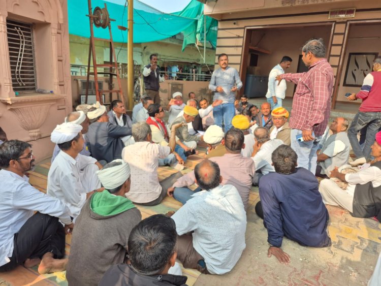 मोदरान रेलवे स्टेशन पर सुविधाओं की कमी: ग्रामीणों ने खोला मोर्चा, रेल मंत्री को भेजा 10 सूत्रीय मांग पत्र