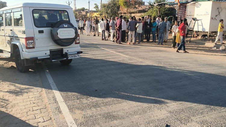 बोलेरो की टक्कर से मांडवला में मां-बेटी घायल