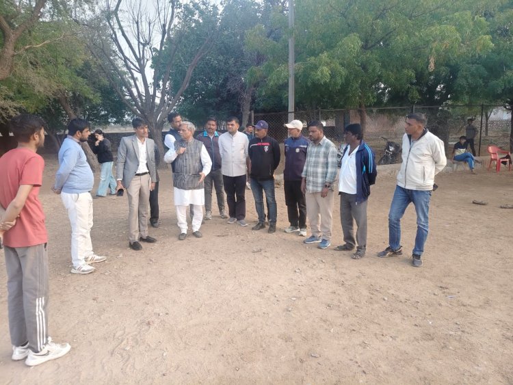 मुख्य सचेतक जोगेश्वर गर्ग ने राजस्थान राज्य क्रीडा परिषद जयपुर की टीम के साथ खेल सुविधाओं के विकास को लेकर चर्चा कर शाह पूंजाजी गेनाजी स्टेडियम परिसर में सुविधाओं का किया अवलोकन
