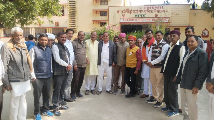 बोर्ड परीक्षा में 90 प्रतिशत से अधिक अंक लाने वाले विद्यार्थियों को मिलेगी हवाई यात्रा, गणतंत्र दिवस पर प्रधानाचार्य खीमसिंह राठौड़ की बड़ी घोषणा