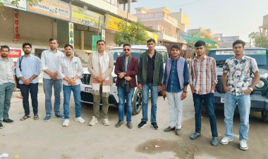 खेजड़ी बचाओ आंदोलन: भीनमाल से कई समाज बंधु बीकानेर महासम्मेलन के लिए रवाना