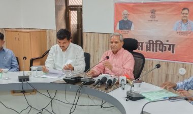 अनास नदी के व्यर्थ बहकर जा रहे अधिशेष जल को कृत्रिम जलाशय बनाकर फीडर नहर के माध्यम से सोम कमला अम्बा तक अपवर्तन हेतु 5 हजार 900 करोड़ रुपये की परियोजना के लिए डीपीआर की घोषणा जालोर के लिए बड़ी सौगात - जोगेश्वर गर्ग