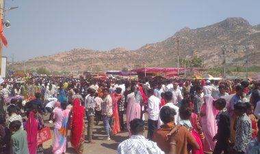 शीतला माता को लगाया बासोड़ा का भोग, मेले में उमड़े श्रद्धालु