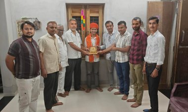 10वीं में 98.17% प्रतिशत अंक हासिल करने पर सुथार समाज ने किया सम्मान 