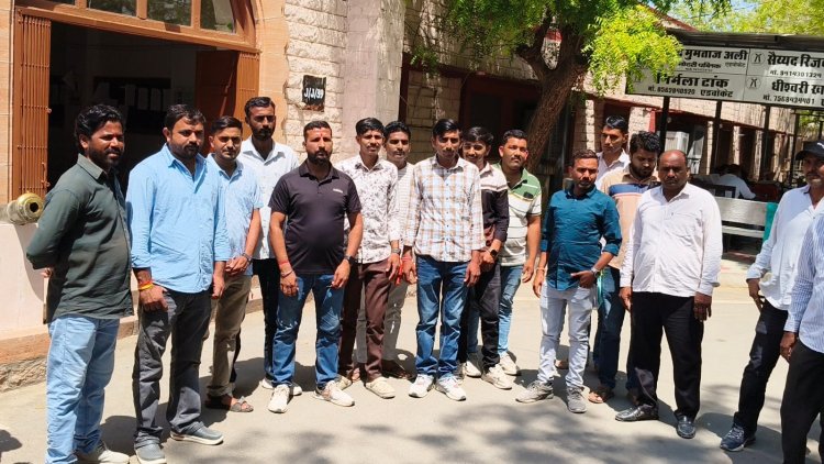 ट्रक चालक एव ट्रांसपोर्ट सदस्यों ने ग्रेनाइट एसोसिएशन पर लगाया अवैध वसूली का आरोप