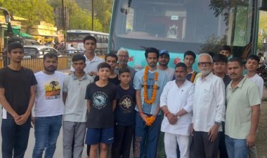 जूनियर स्टेट बास्केटबॉल चैंपियनशिप के लिए जालोर जिले की टीम रवाना