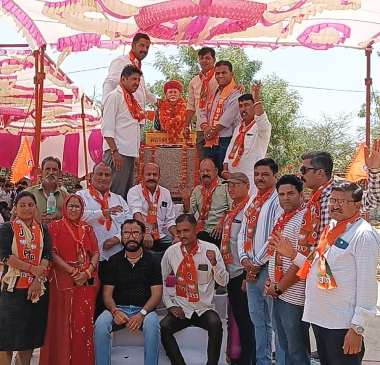 फुले ने समाज में शिक्षा, समानता एवं सामाजिक सुधार के लिए महत्वपूर्ण योगदान दिया - रवि सोलंकी