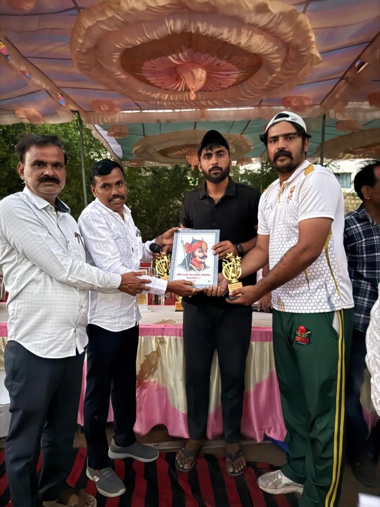 बागरा में राजपूताना रॉयल्स ने राजपूत क्रिकेट प्रतियोगिता का खिताब जीता 