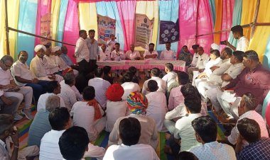 ग्राम रथ अभियानः आमजन की समस्याओं के समाधान तथा लोक कल्याणकारी योजनाओं की जानकारी लेकर गांव-गांव पहुंच रही सरकार- मुख्य सचेतक