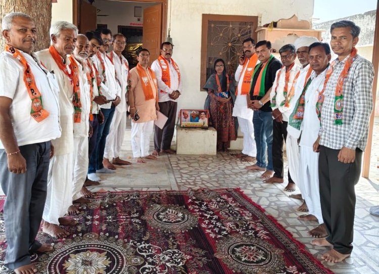 नमो एप पर सरकार के कार्यों को जन जन तक पहुंचाने के निर्देश दिए