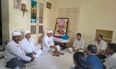 वैभव गहलोत ने वरिष्ठ कांग्रेसी स्व.छोगालाल सुथार को दी श्रद्धांजलि, परिजनों को बंधाया ढांढस
