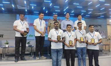 विश्व रक्तदान दिवस पर जयपुर में जालोर के राजपुरोहित और सुंदेशा सम्मानित
