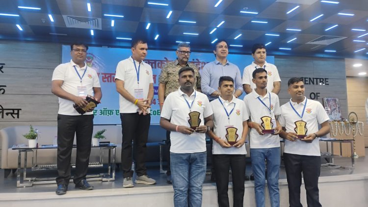विश्व रक्तदान दिवस पर जयपुर में जालोर के राजपुरोहित और सुंदेशा सम्मानित