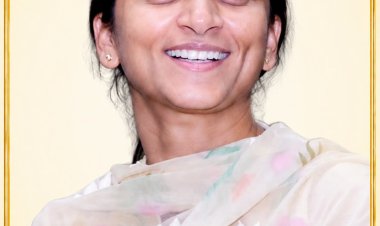भुआ की प्रेरणा से प्रभावित भतीजी प्रियंका शर्मा ने व्याख्याता बनने के बाद उसी स्कूल के विकास के लिए 3.70 लाख का किया आर्थिक सहयोग