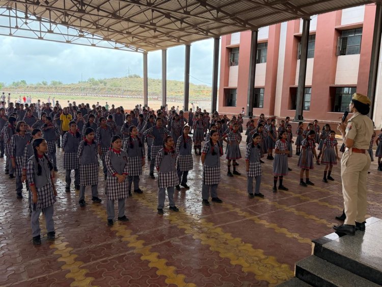 पीएम श्री केंद्रीय विद्यालय जालोर में आत्मरक्षा प्रशिक्षण शिविर का सफल समापन