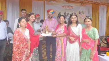 नशा मुक्त युवा फॉर विकसित भारत अभियान के तहत विद्यार्थियों ने दिया नशा मुक्त समाज का संदेश