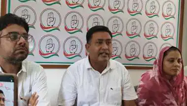 अमर्यादित शब्दों पर कांग्रेस की प्रेसवार्ता, प्रवक्ता बोले- जोगेश्वर गर्ग ने जालोर के विकास के लिए कुछ किया हो तो आकर हमसे डिबेट
