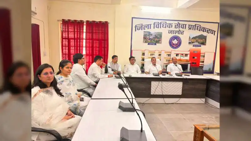 राष्ट्रीय लोक अदालत की सफलता के लिए सकारात्मक रूप से भागीदारी निभाएं अधिकारी-बन्नालाल