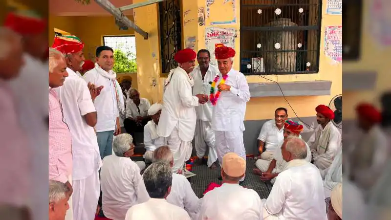 सांचौर क्षेत्र के गांवों में ग्यारह सदस्यों की तीन-तीन कमेटियां बनाई, चुनावों को लेकर बनाई रणनीति