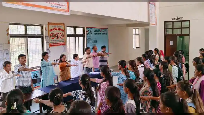 आहोर कॉलेज में नशे से दूर रहने का दिया संदेश, विद्यार्थियों ने ली नशामुक्ति की सामूहिक शपथ